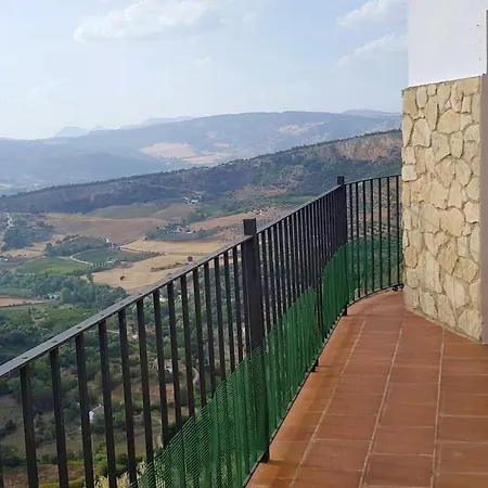 Spacious In Apartment Ronda